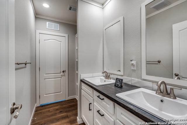 Listing photo id 24 for 1440 Nockenut