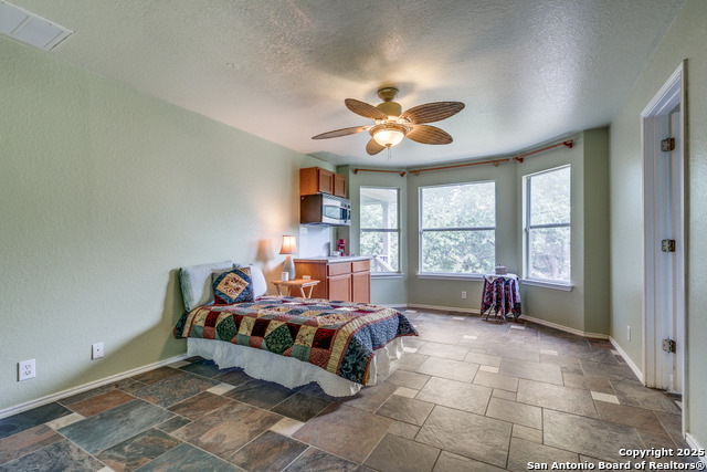 Image 13 of 25 For 8227 Maloy Manor