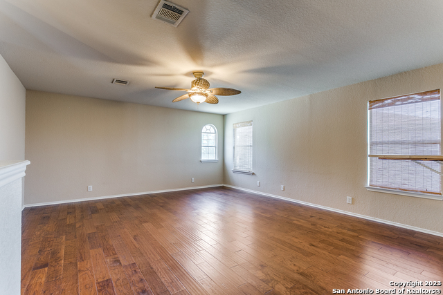 Image 16 of 25 For 8227 Maloy Manor