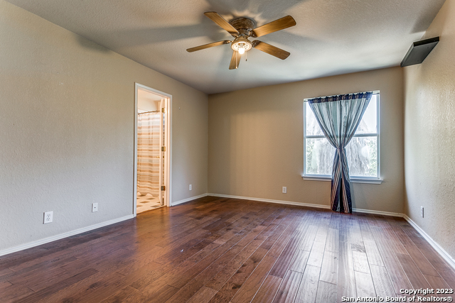 Image 20 of 25 For 8227 Maloy Manor