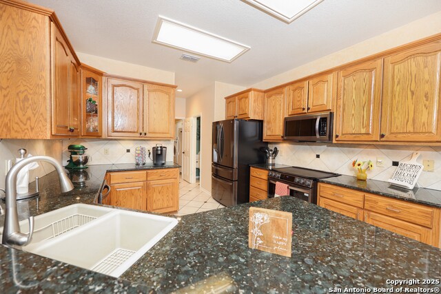 Image 10 of 33 For 4602 Shavano Birch
