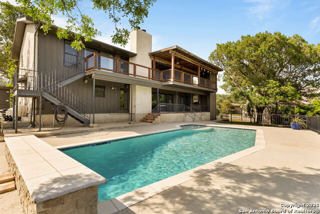 Details for 835 Fredericksburg, New Braunfels, TX 78130