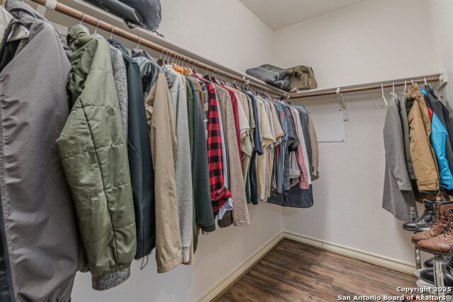 Image 16 of 30 For 124 Mary Max Circle