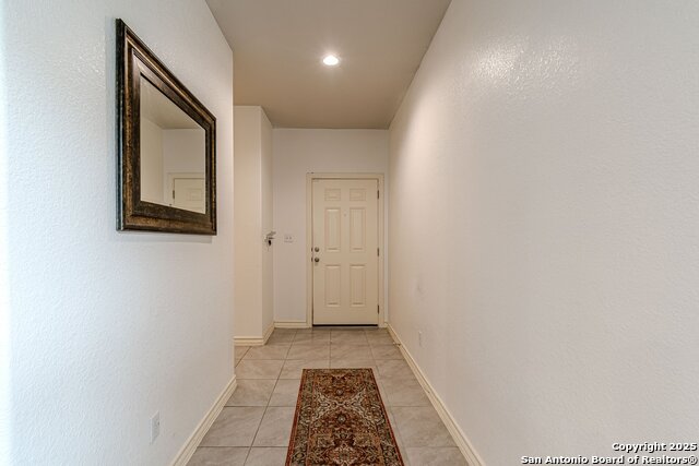 Image 17 of 30 For 124 Mary Max Circle