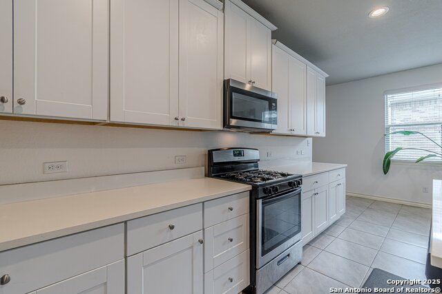 Image 5 of 30 For 124 Mary Max Circle