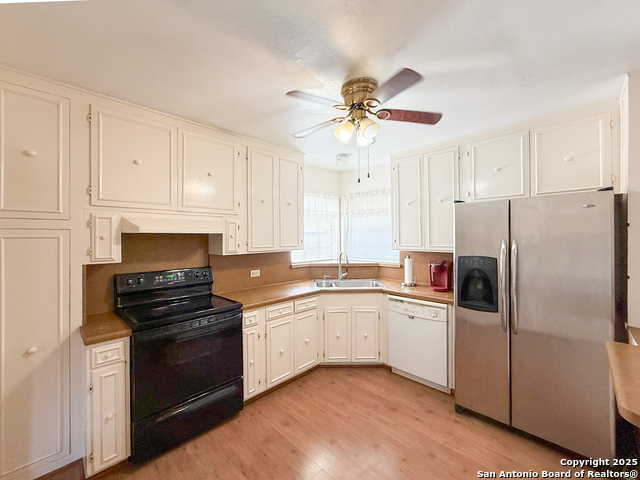 Image 6 of 28 For 15430 Main S