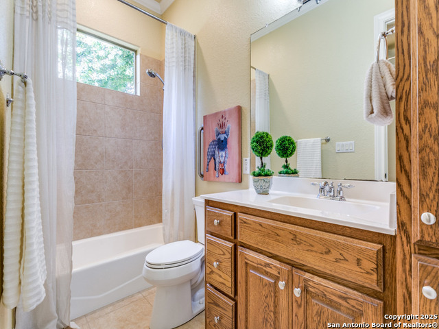 Image 20 of 26 For 25347 Estancia Circle