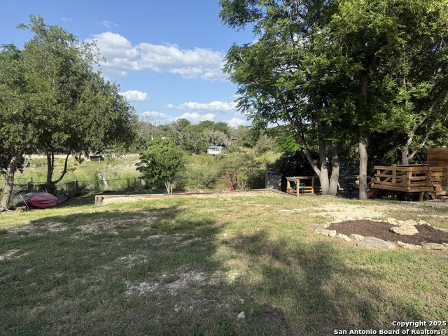 Details for 242 Thornton, Lakehills, TX 78063