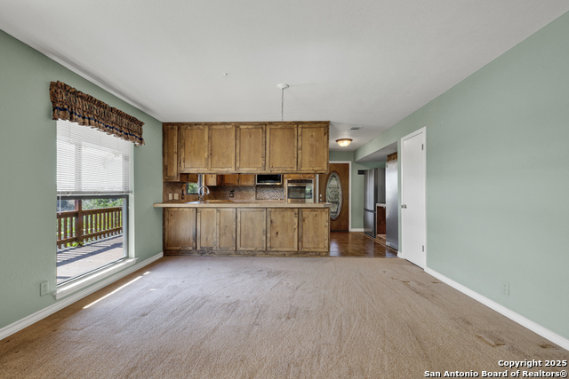 Image 12 of 70 For 642 Lakebreeze