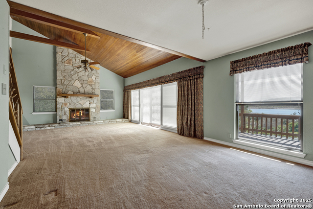 Image 13 of 70 For 642 Lakebreeze