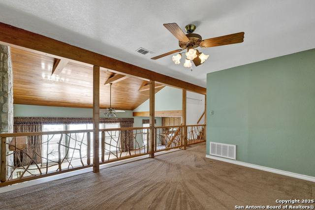 Image 16 of 70 For 642 Lakebreeze