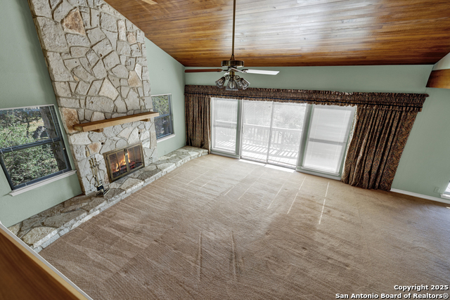 Image 17 of 70 For 642 Lakebreeze