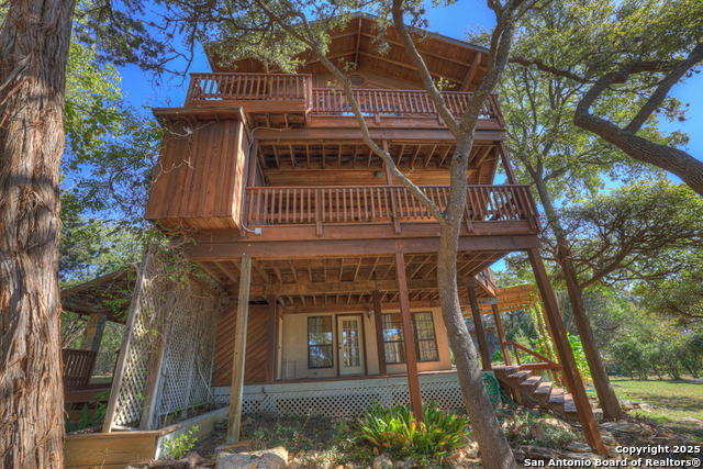 Image 7 of 70 For 642 Lakebreeze