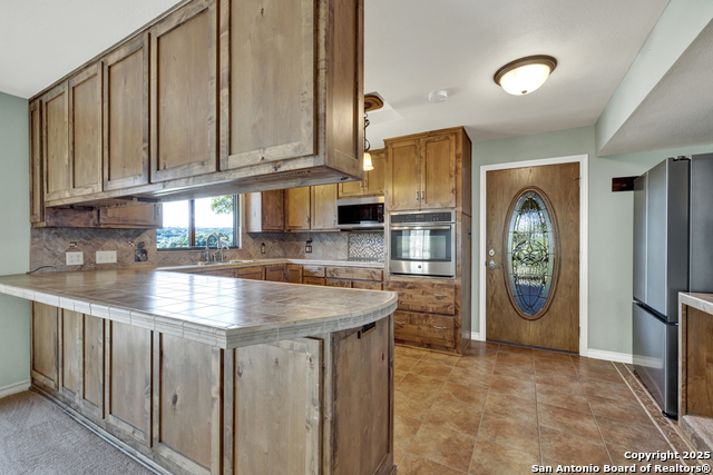 Image 9 of 70 For 642 Lakebreeze