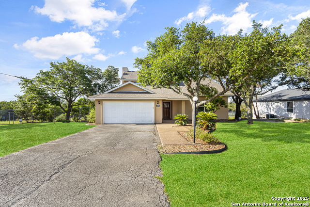 Image 2 of 49 For 890 Live Oak