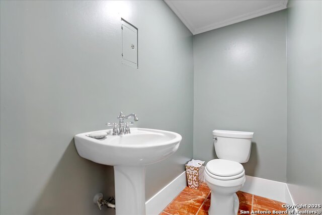 Image 19 of 48 For 1309 N. Adams St.