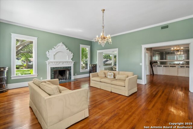 Image 6 of 48 For 1309 N. Adams St.