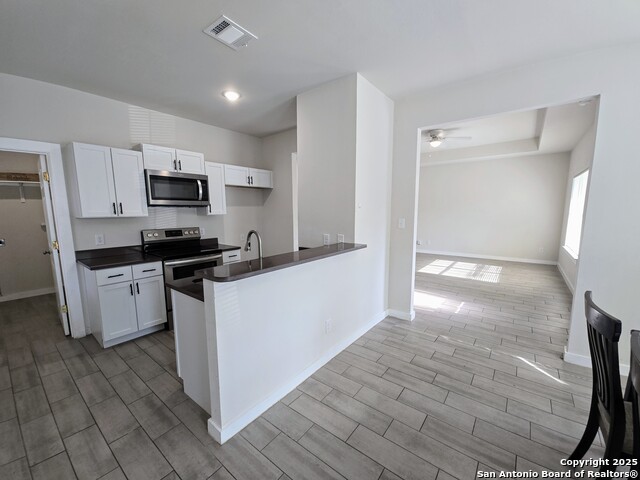 Image 4 of 19 For 752 San Manuel S