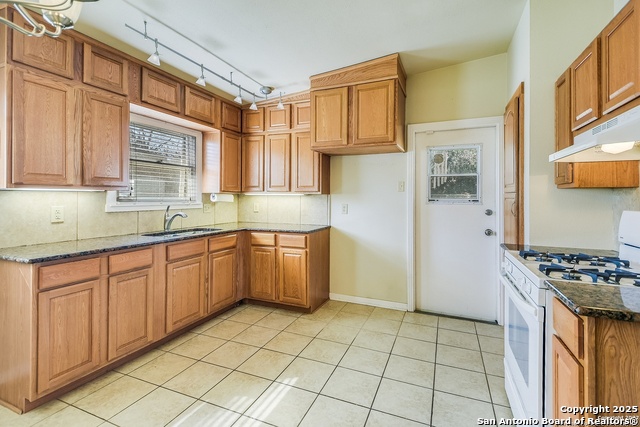 Image 2 of 6 For 603 Westmoreland