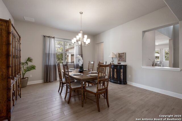 Listing photo id 9 for 215 Madrone