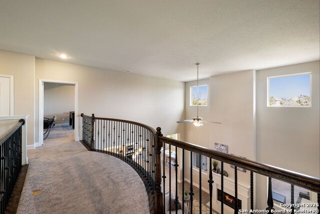 Listing photo id 36 for 215 Madrone