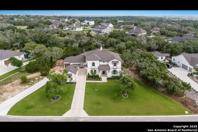 Listing photo id 48 for 215 Madrone