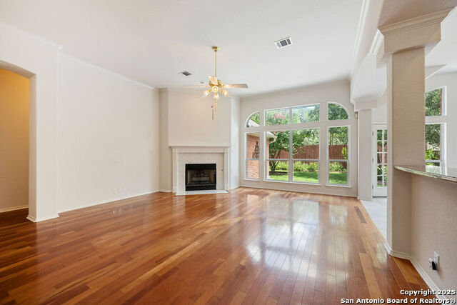 Listing photo id 11 for 5131 Ashton Audrey