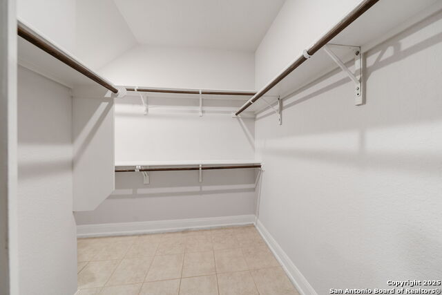 Image 23 of 37 For 2302 Castello Way