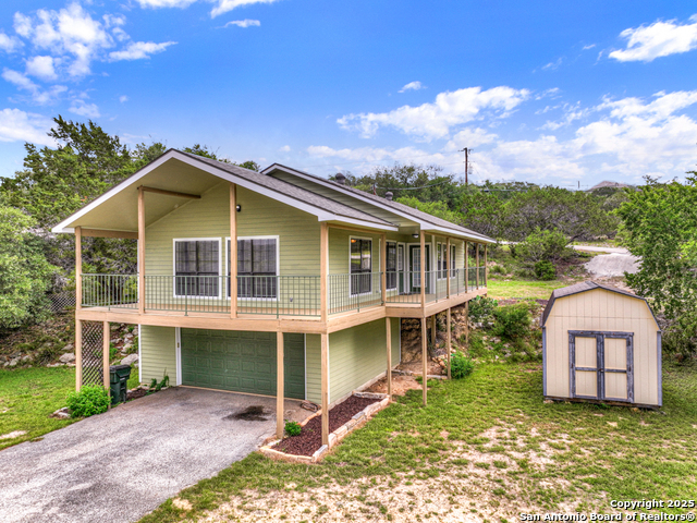 Details for 1219 Canyon Trace, Canyon Lake, TX 78133