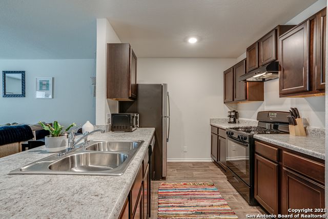 Image 7 of 19 For 13915 Morgan Terrace