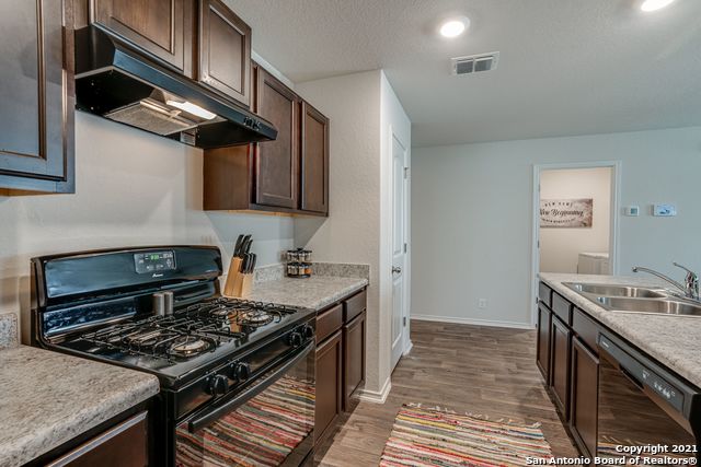 Image 8 of 19 For 13915 Morgan Terrace