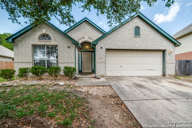 Details for 10111 Mission Crk, Converse, TX 78109
