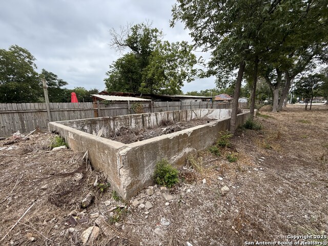 Image 6 of 10 For 610 Weinberg