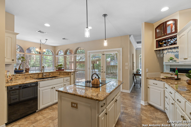 Image 18 of 47 For 18203 Newcliff