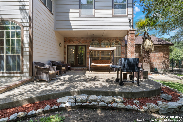 Image 36 of 47 For 18203 Newcliff