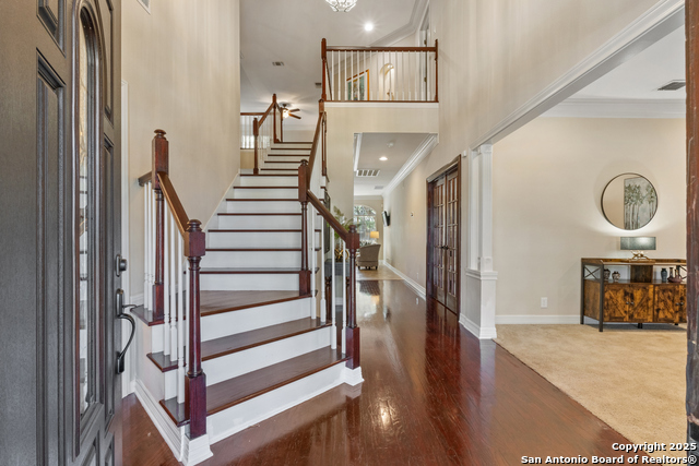 Image 7 of 47 For 18203 Newcliff
