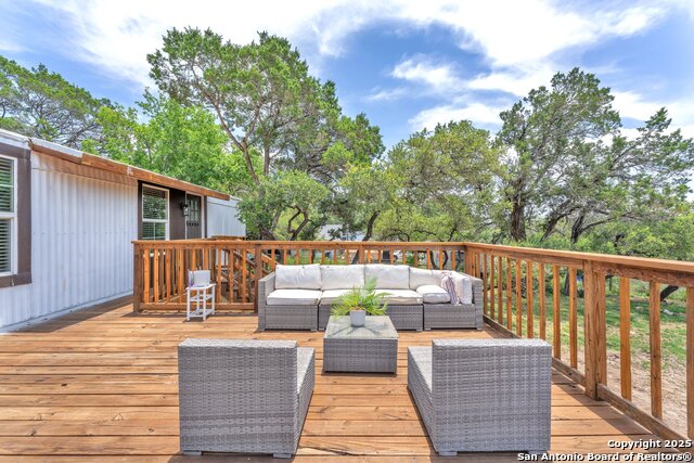 Image 18 of 20 For 337 Buckhorn Dr