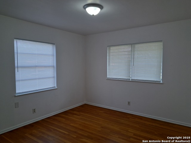 Image 10 of 12 For 4934 Alma Dr  1