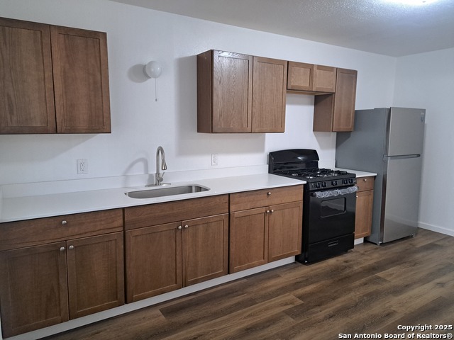 Image 4 of 12 For 4934 Alma Dr  1