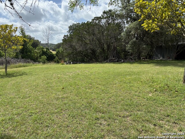 Image 17 of 35 For 952 Madrona Rd.