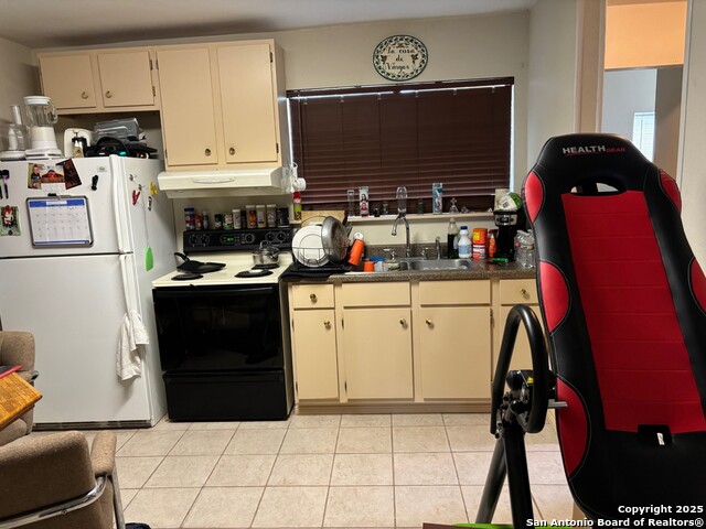 Image 5 of 35 For 952 Madrona Rd.