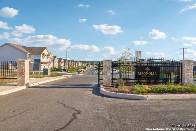 Image 40 of 45 For 10219 Tulipwood Run