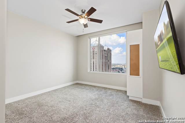 Image 10 of 17 For 610 Market  2716