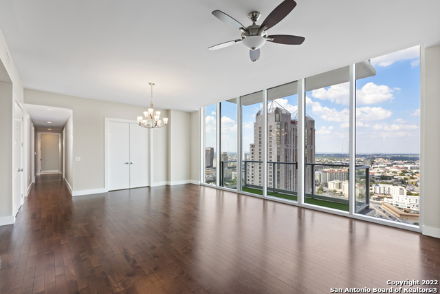 Image 3 of 17 For 610 Market  2716