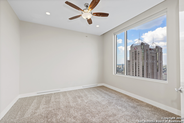 Image 8 of 17 For 610 Market  2716