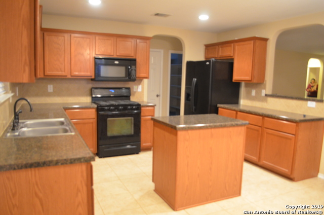 Image 4 of 18 For 744 Eagles Glen