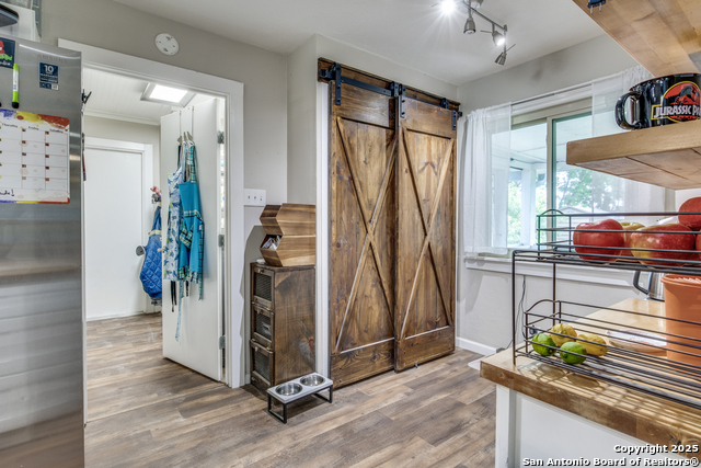 Image 15 of 25 For 6034 Royal Pt