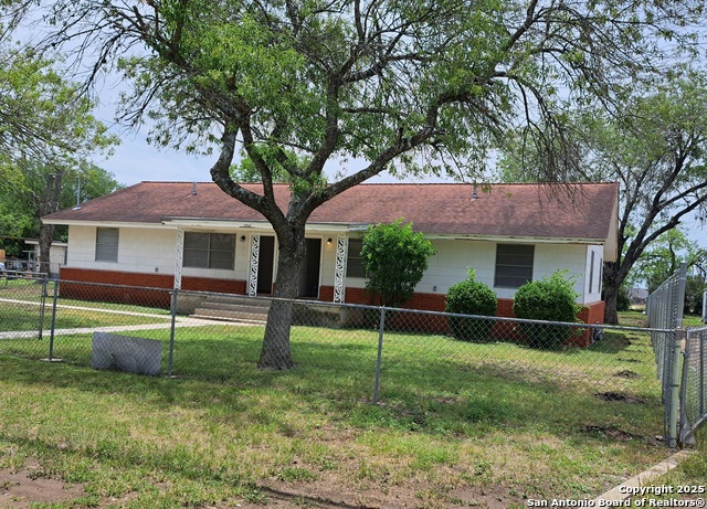 Details for 4934 Alma Dr  2, San Antonio, TX 78222