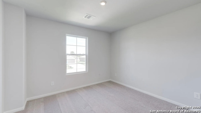 Image 16 of 21 For 303 Mariposa Circle