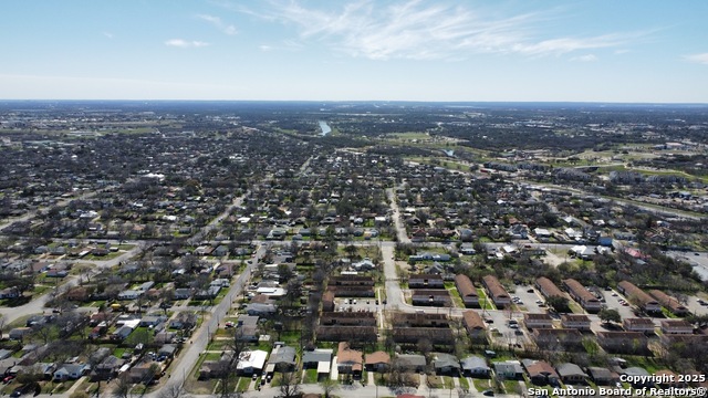 Image 7 of 7 For 414 Regina  